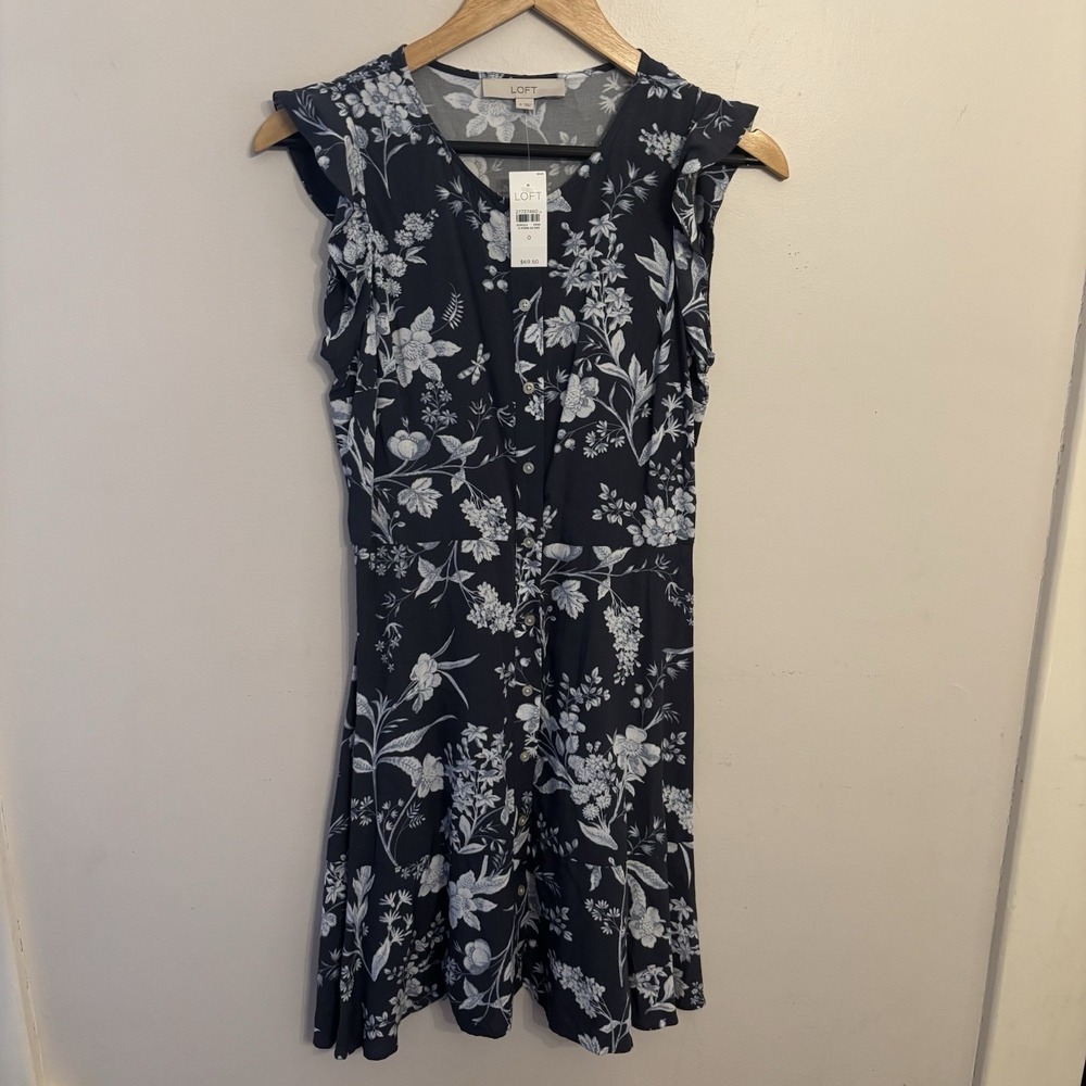 Loft Women's Flutter Sleeve Ruffle Gray Floral Dress Cottage Size 0 New $69.50